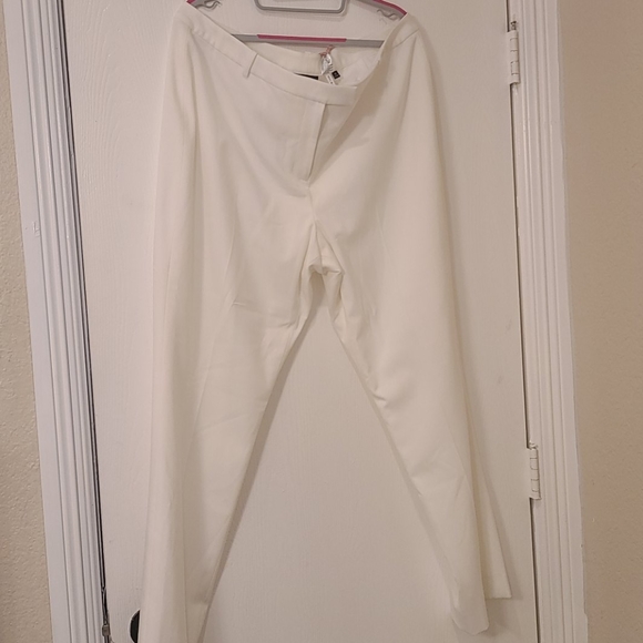 Alex Marie white slacks - Picture 3 of 4